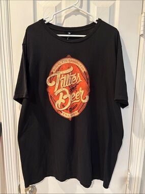 Black Graphic Tee - Rodney Carrington Red/Gold 'Titties and Beer' 3XL